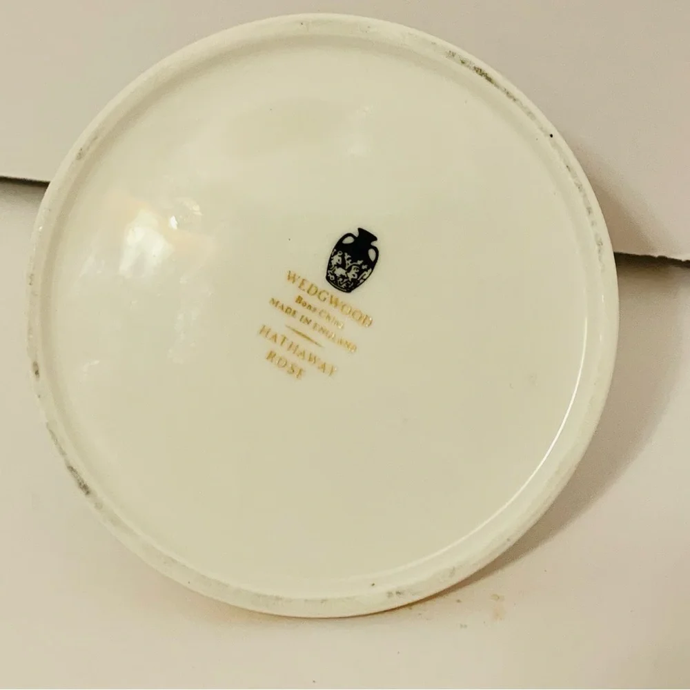 Wedgwood hathaway rose